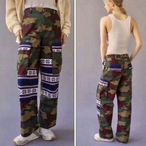 Urban Outfitters Womens Camo Patchwork Baggy Cargo Pants Size 4 Y2K Skater Indie
